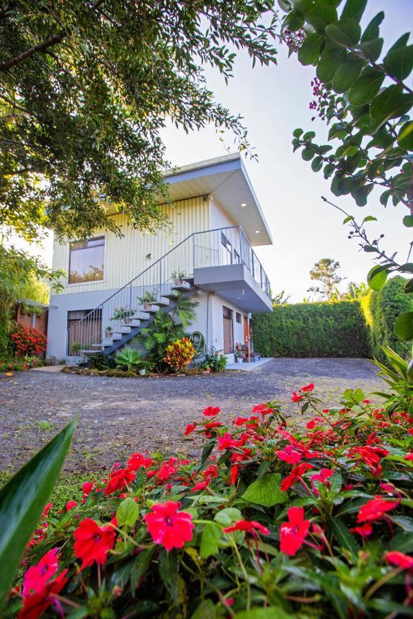 Casa Suculenta ,Monteverde Con Jacuzzi Privado Y Lavanderia ภายนอก รูปภาพ