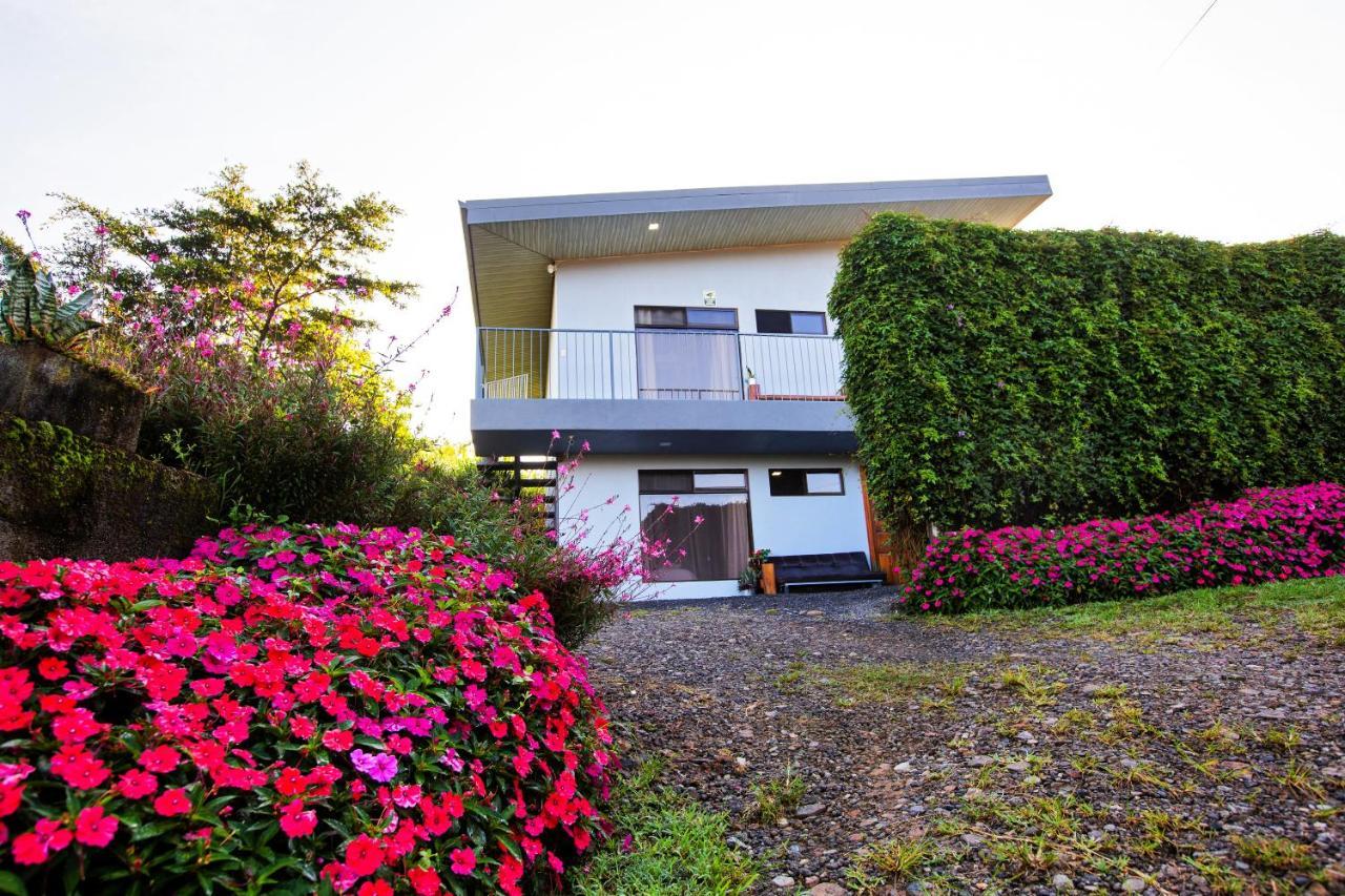 Casa Suculenta ,Monteverde Con Jacuzzi Privado Y Lavanderia ภายนอก รูปภาพ