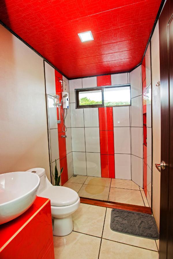 Casa Suculenta ,Monteverde Con Jacuzzi Privado Y Lavanderia ภายนอก รูปภาพ