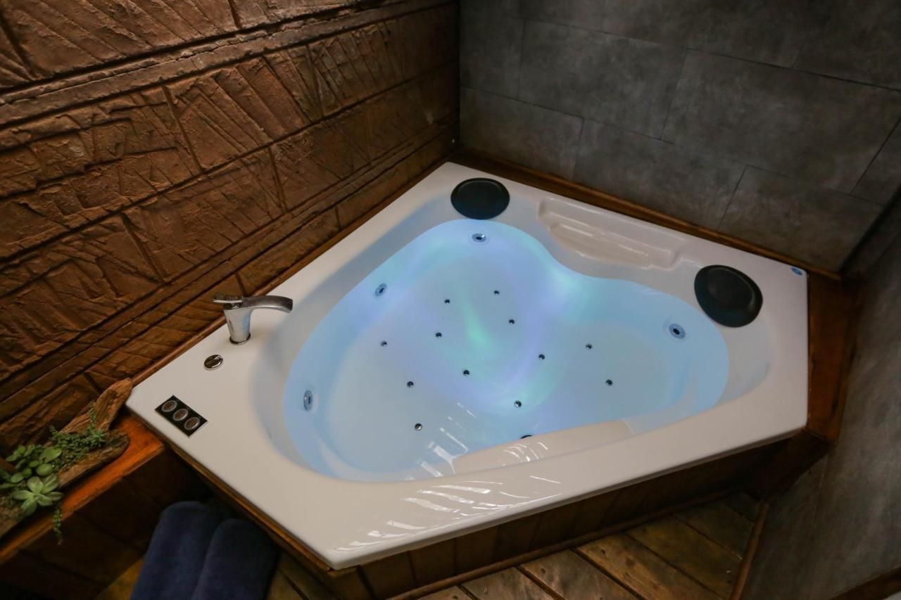 Casa Suculenta ,Monteverde Con Jacuzzi Privado Y Lavanderia ภายนอก รูปภาพ